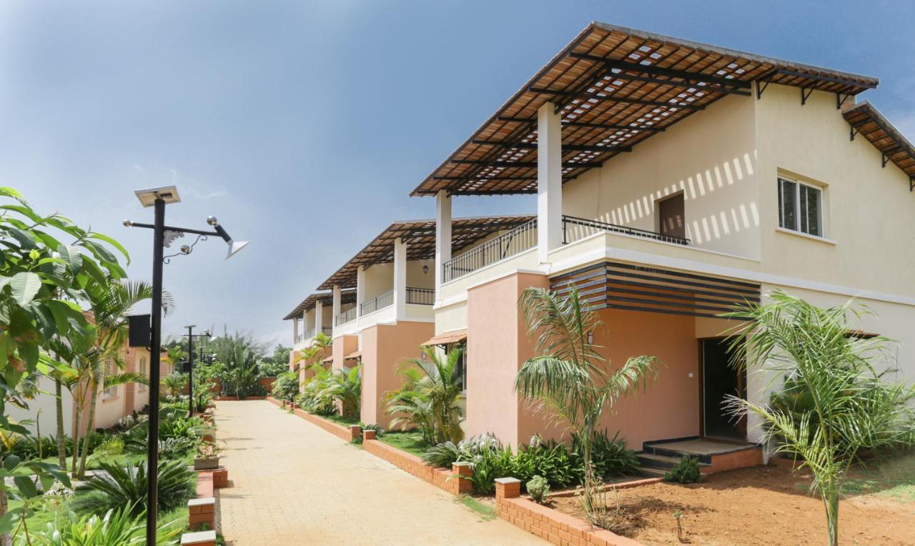 Treebo Laa Gardenia Resort, Nilavoor Lake Yelagiri Exterior foto